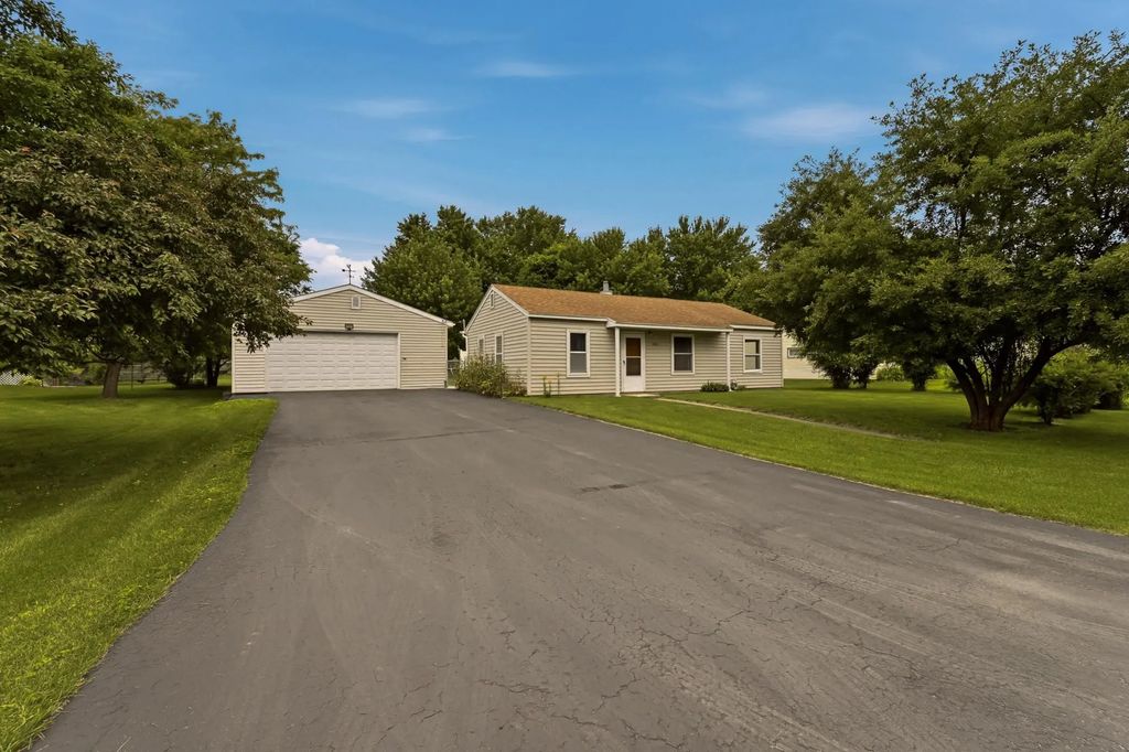 1805 Marvale Avenue Se, Rochester