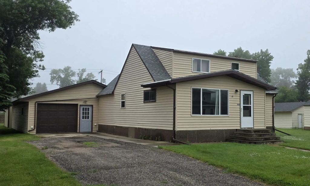 1104 Foster Avenue Ne, Cooperstown