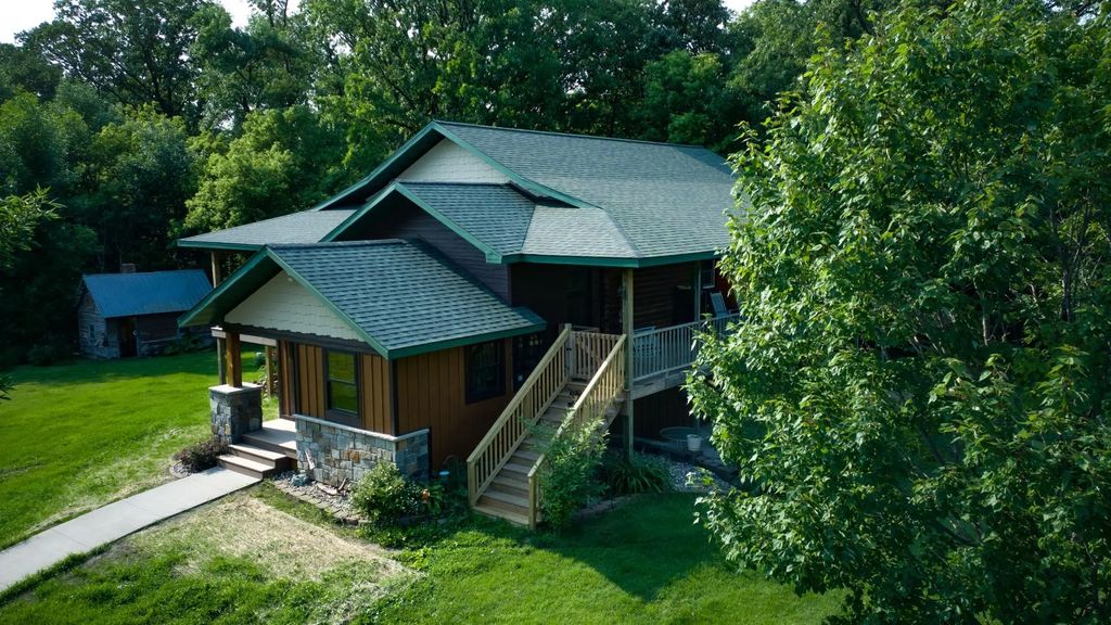 51374 330th Street, New York Mills