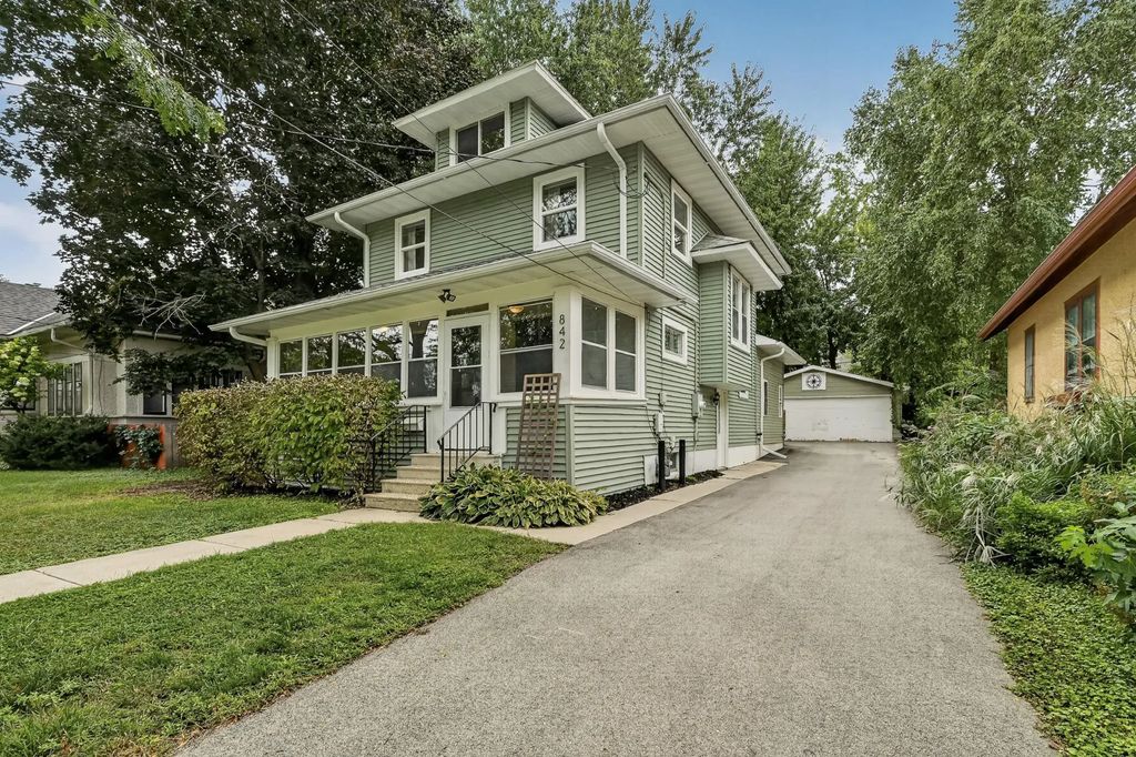 842 2nd Street Nw, Rochester