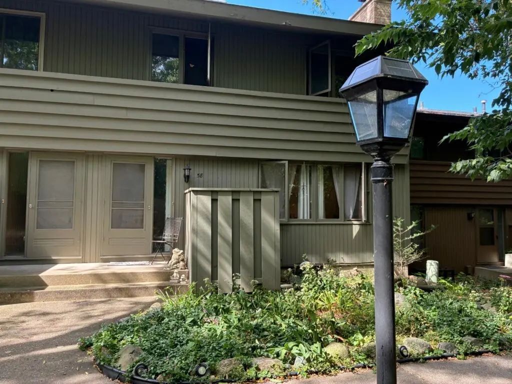 58 Walden Street, Burnsville