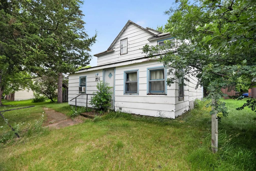 709 9th Street Ne, Little Falls