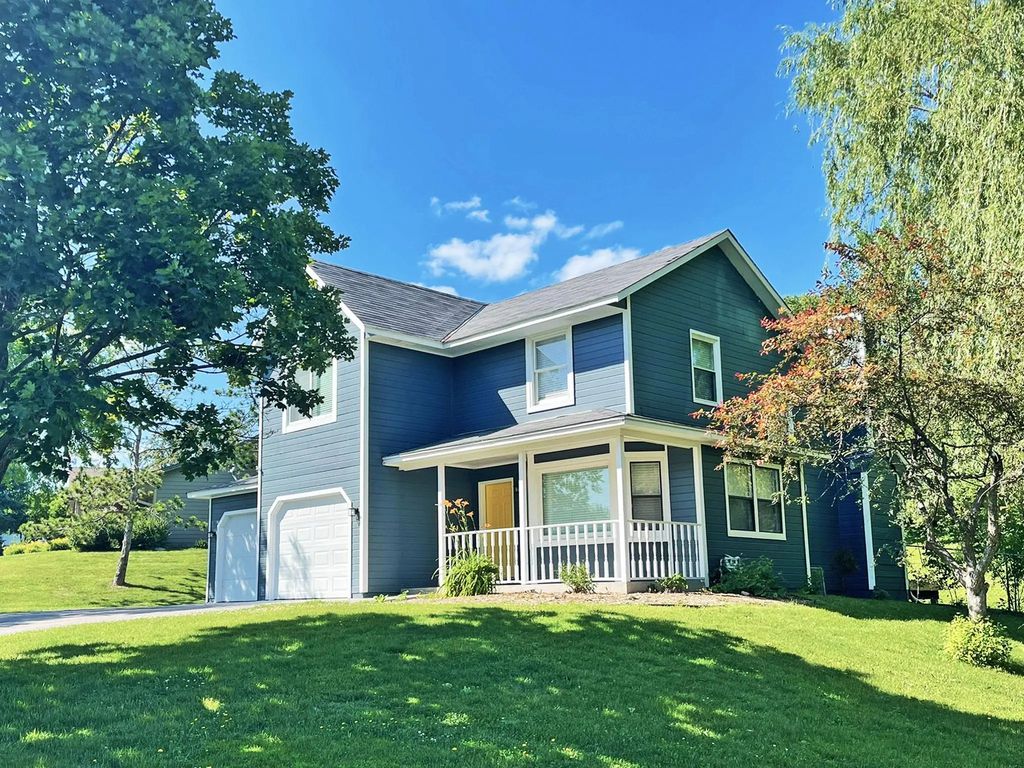 7887 Grinnell Way, Lakeville