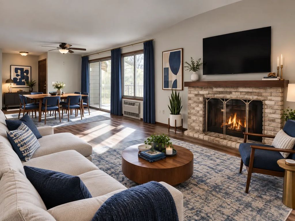 2240 Ridge Drive 33, Saint Louis Park