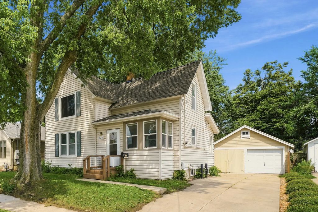 422 10th Avenue Se, Rochester