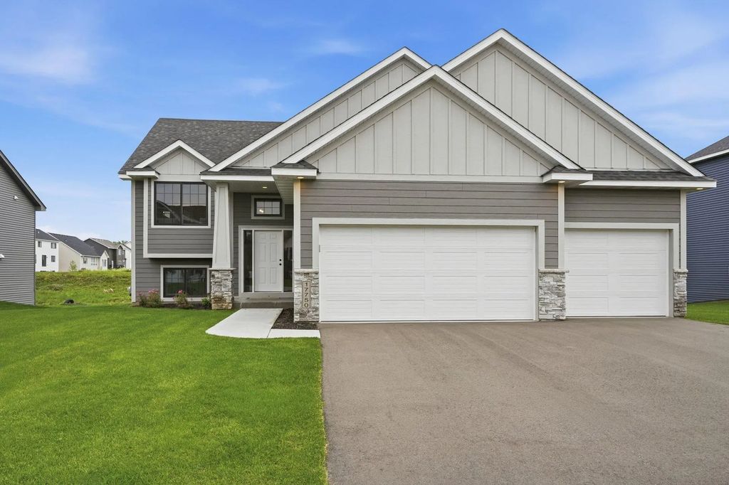 17750 Empire Trail, Lakeville