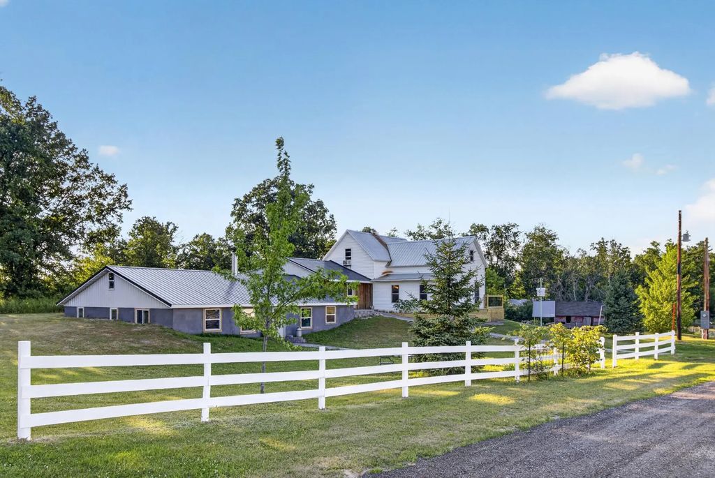 40226 160th Street, Frazee