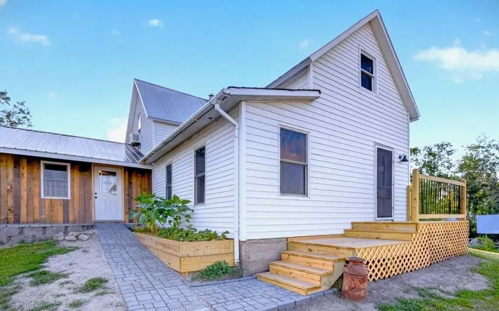 40226 160th Street, Frazee
