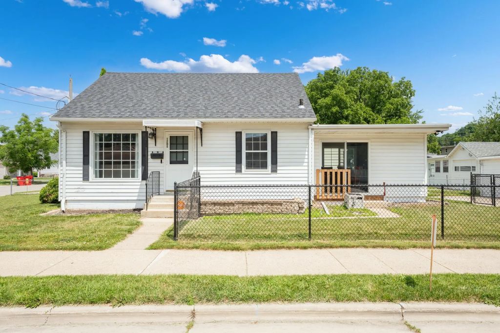 1205 9th Street Ne, Rochester
