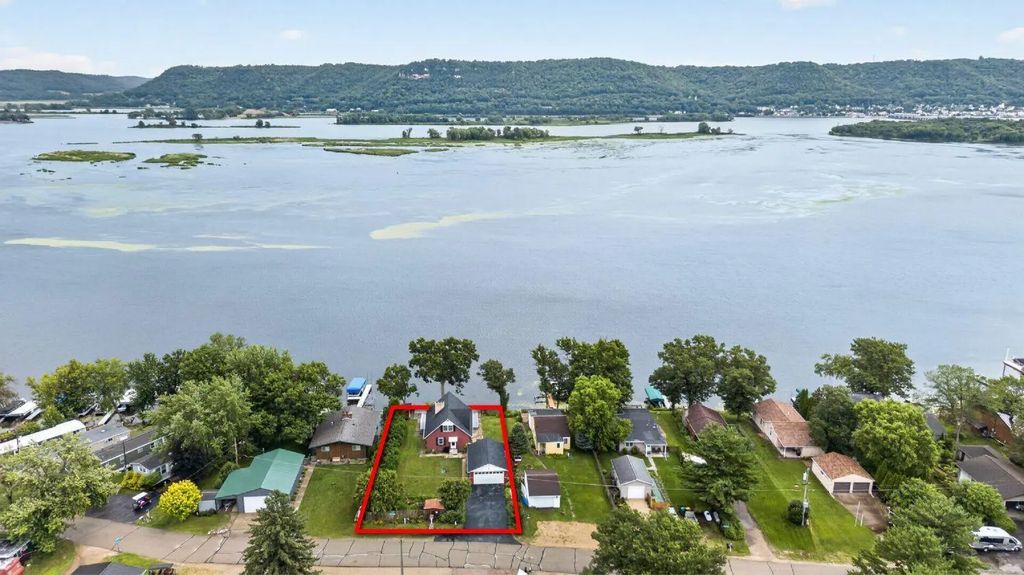 65272 140th Avenue, Wabasha