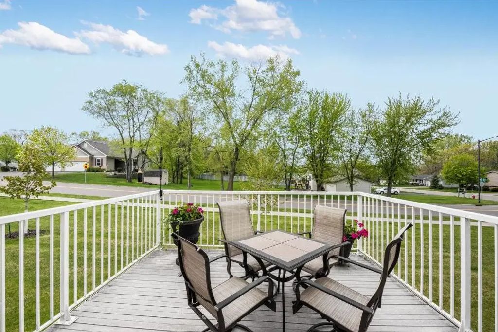 18760 Joplin Avenue, Lakeville