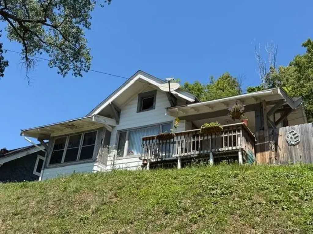 1115 Bush Street, Red Wing