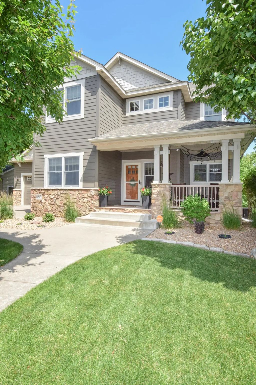 11315 Goose Lake Parkway, Maple Grove