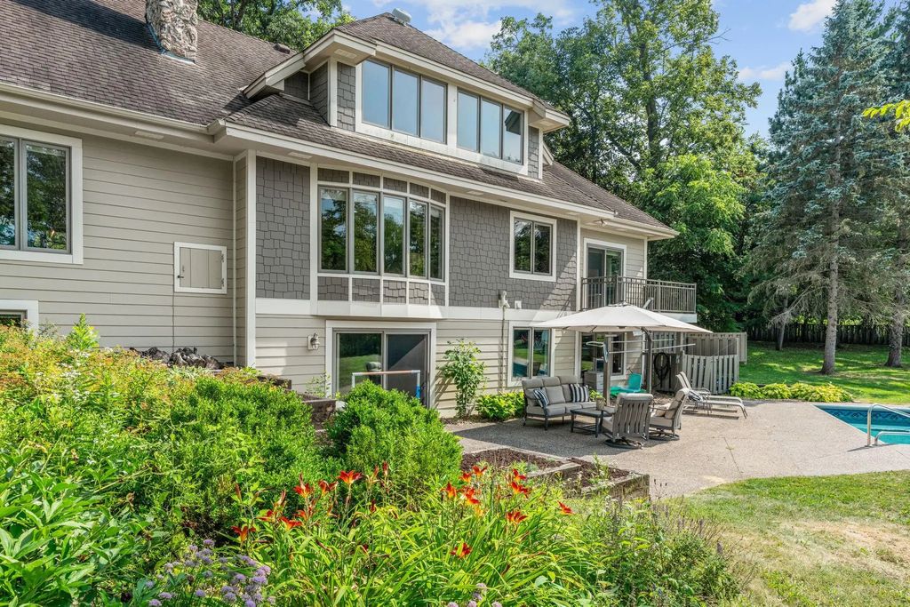 592 County Road 24, Wayzata