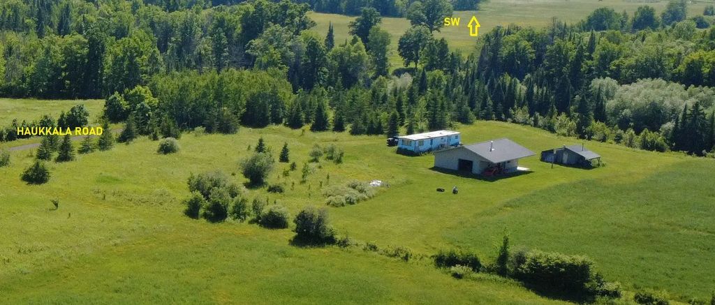 12201 E Haukkila Road, Maple