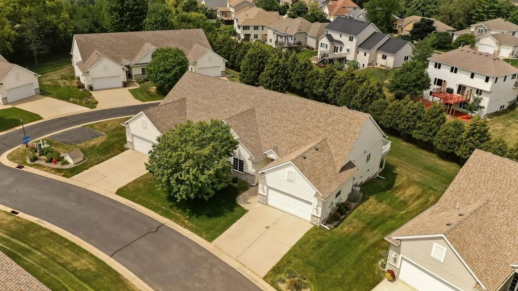 2322 Coral Court Ne, Rochester