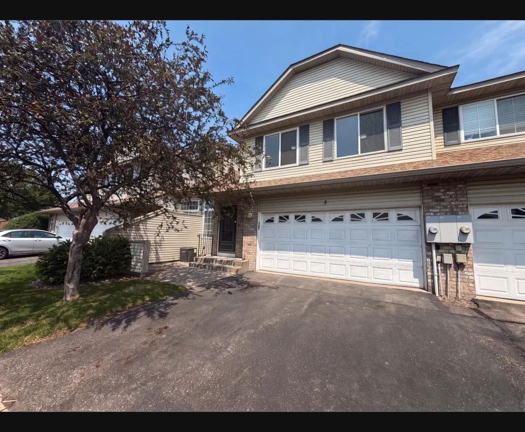 14210 Xenon Street Nw 4, Anoka