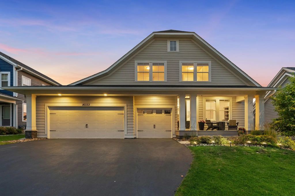 16333 Dunfield Drive, Lakeville