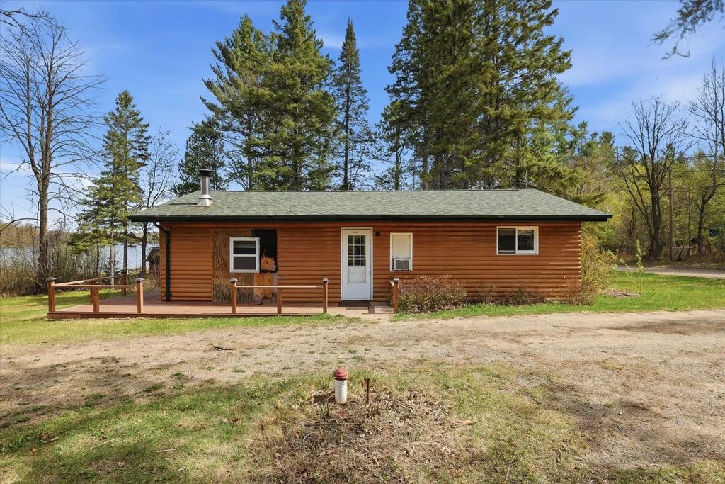 35648 Crooked Lake Drive, Grand Rapids