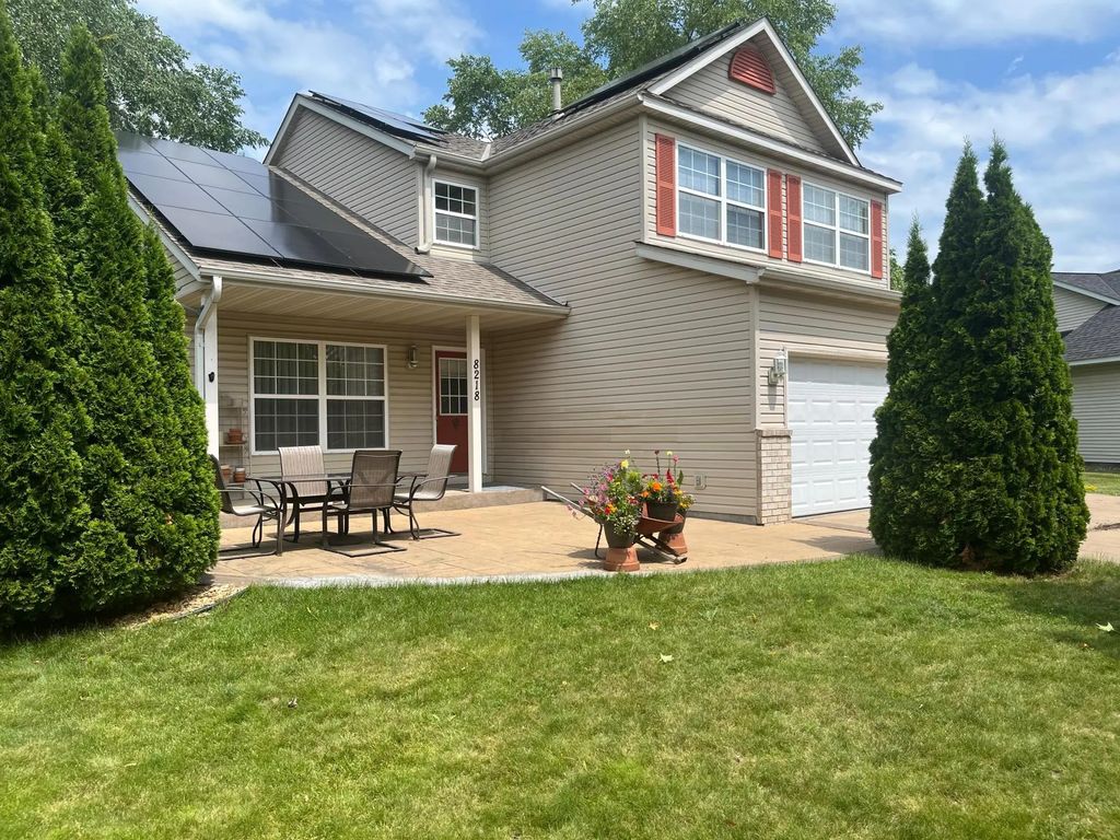 8218 Lori Lane, Woodbury