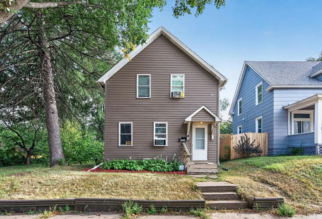 1076 Ross Avenue, Saint Paul