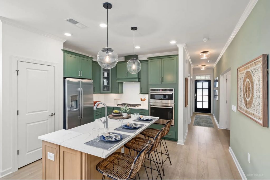1028 36th Street W, Hastings