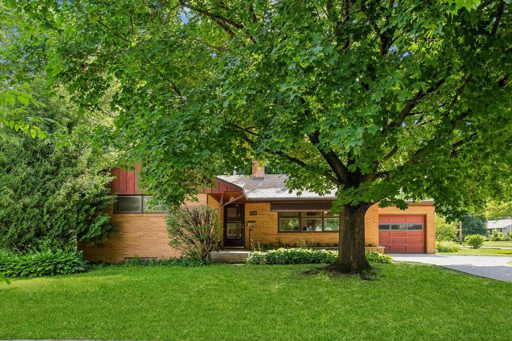 619 Nevada Street, Northfield