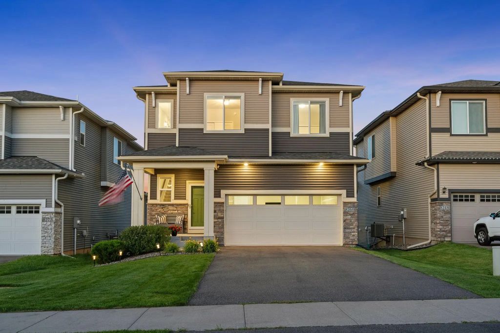 8260 Deerwood Lane N, Maple Grove