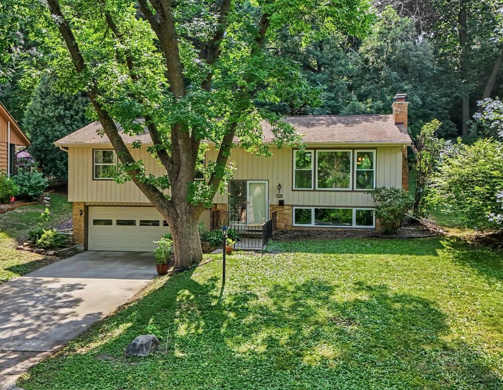 1644 Kilmer Avenue, Saint Louis Park