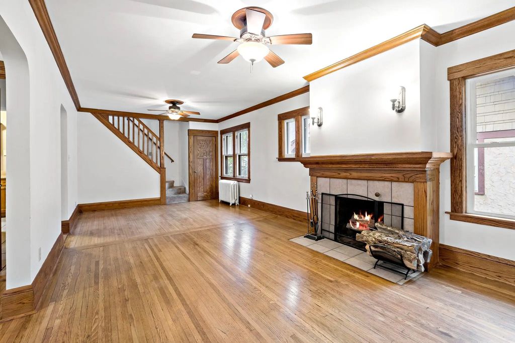 1051 Sherburne Avenue, Saint Paul