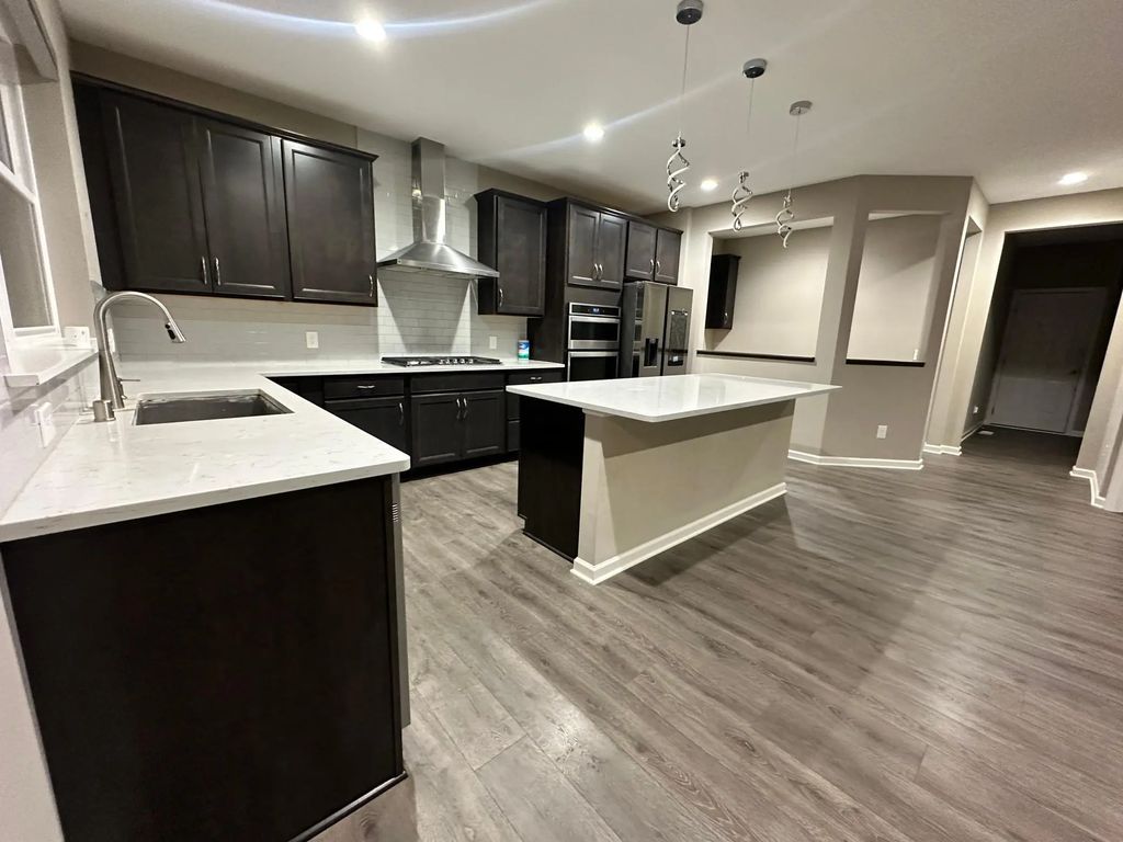 9876 Ambrose Road, Woodbury