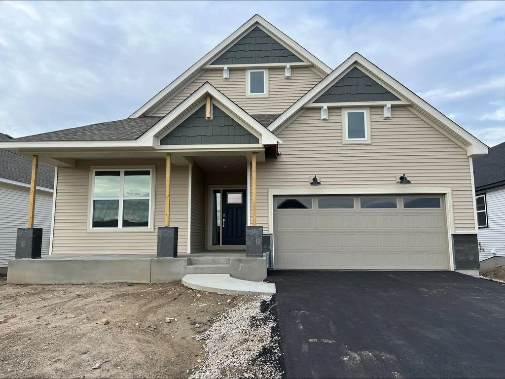 2125 Traverse Drive, Lino Lakes