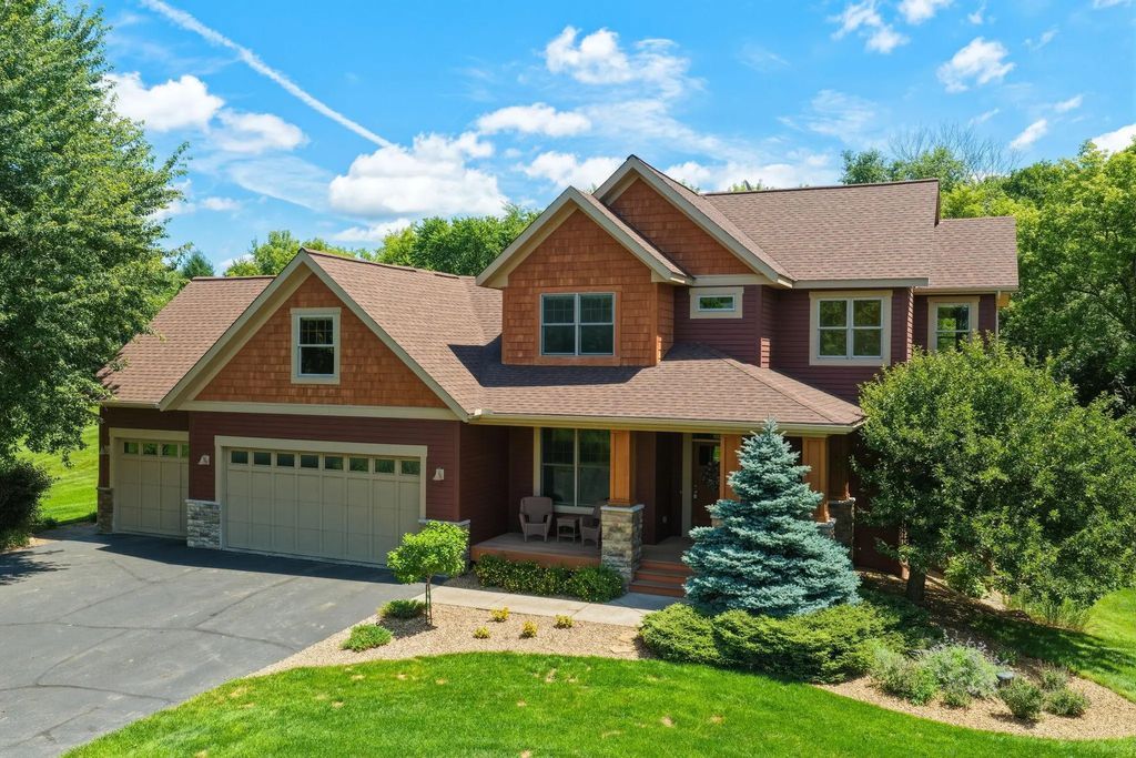 365 English Court Drive, Hudson