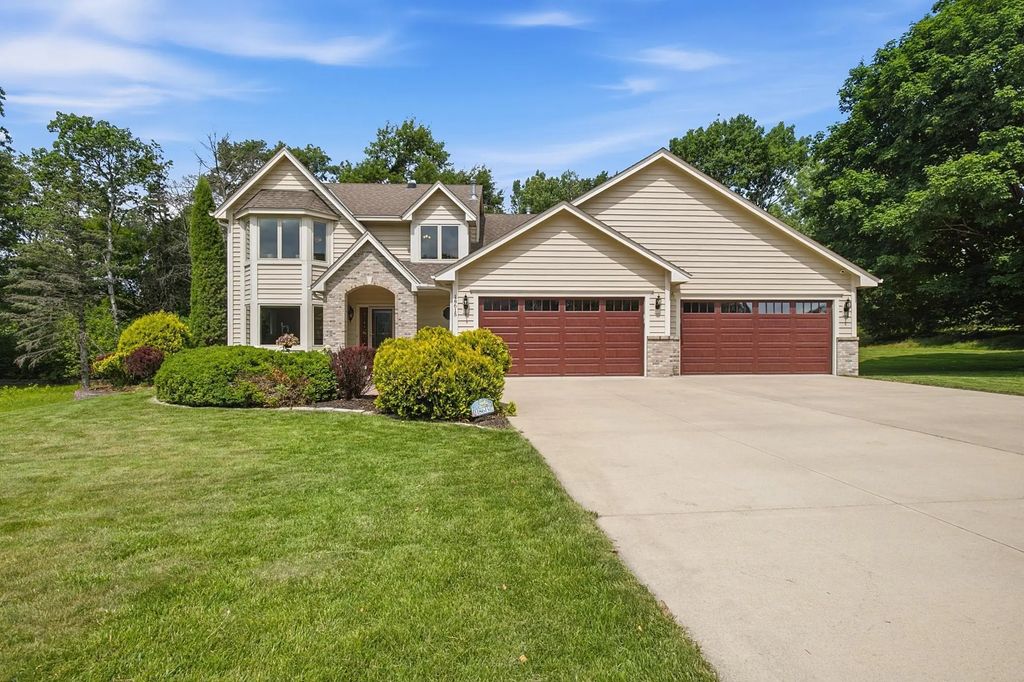 18615 Kanabec Trail, Lakeville