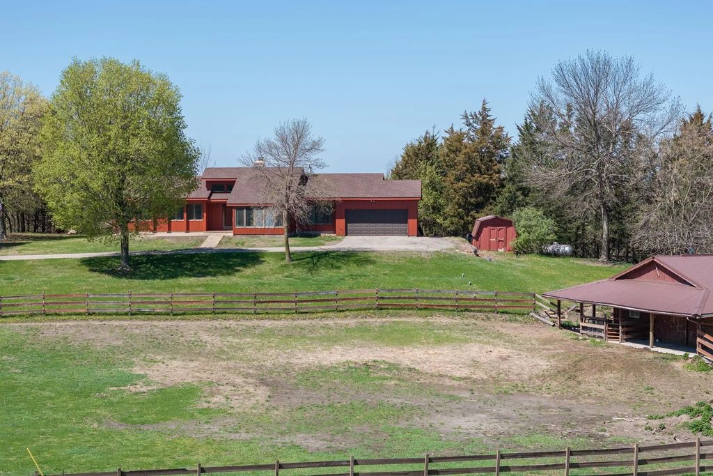 29558 Pumpkin Hill Road, Le Sueur