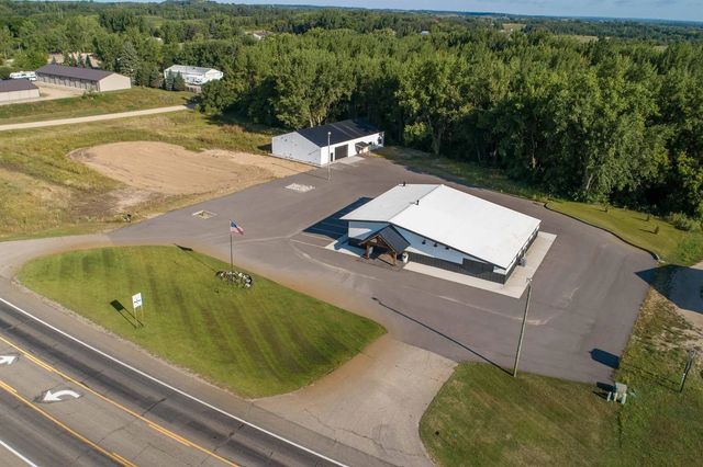 3327 E Fir Avenue, Fergus Falls