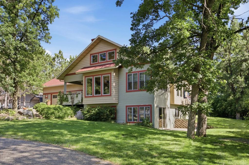 1854 Long Lake Road, Detroit Lakes