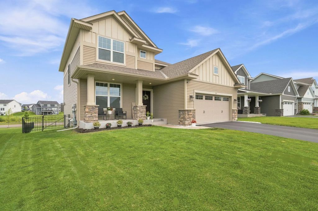 2107 Balsam Way, Lino Lakes