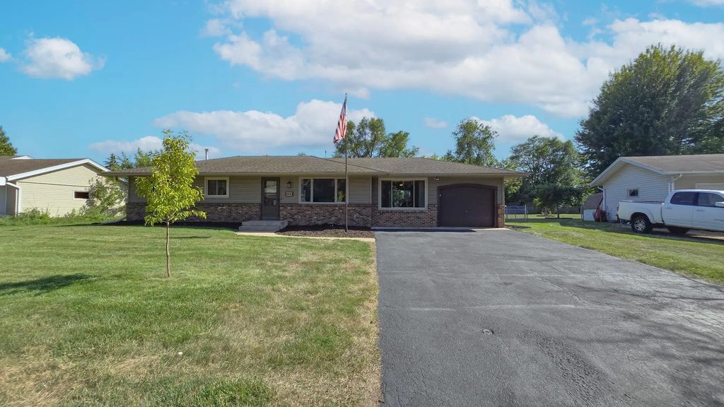8440 208th Street W, Lakeville