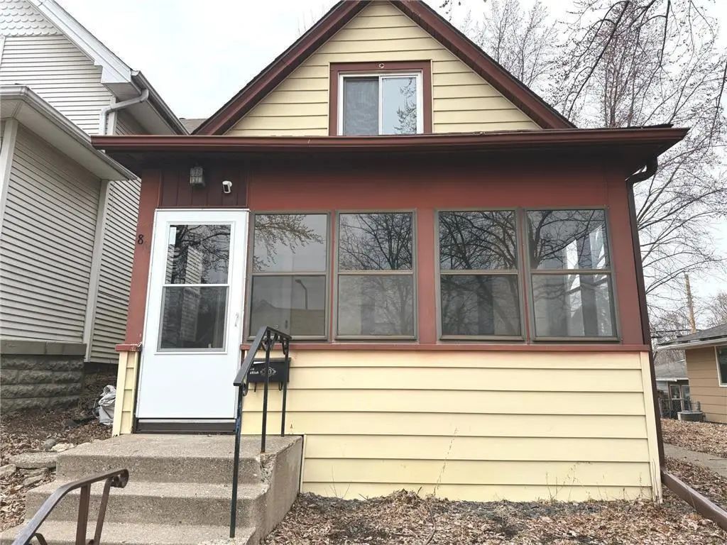869 Lawson Avenue E, Saint Paul