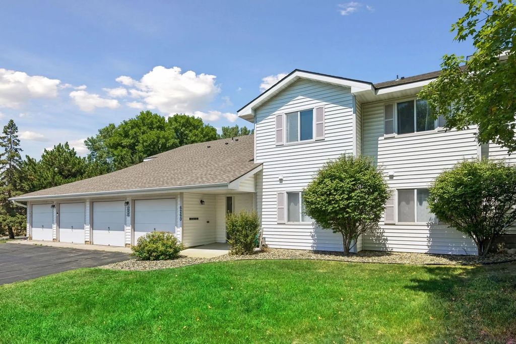 6260 Magda Drive B, Maple Grove