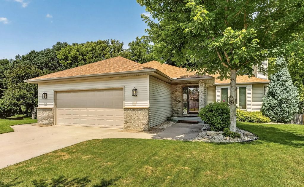 3407 Birchwood Lane Sw, Rochester