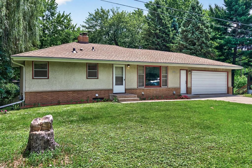 6911 E River Road Ne, Fridley