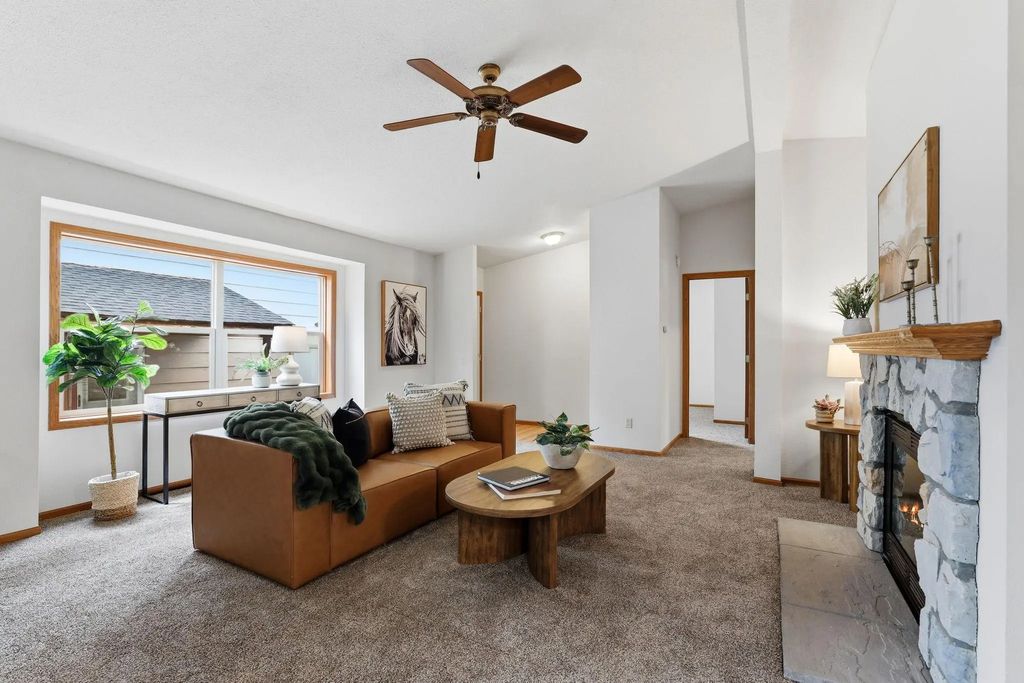 1534 Larpenteur Avenue E, St Paul