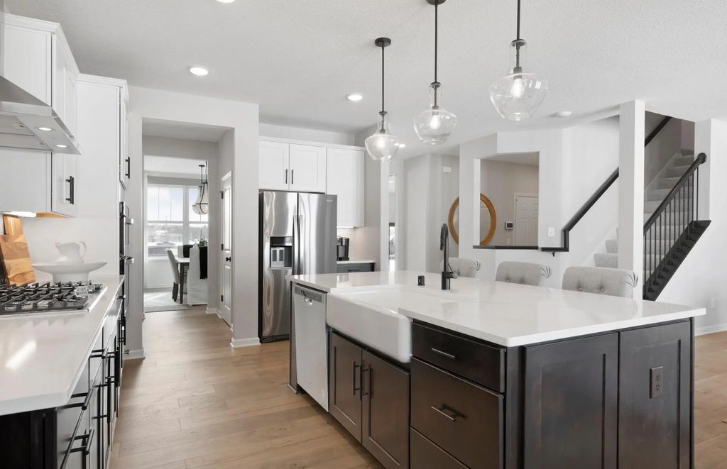 15060 Amber Fields Boulevard, Rosemount