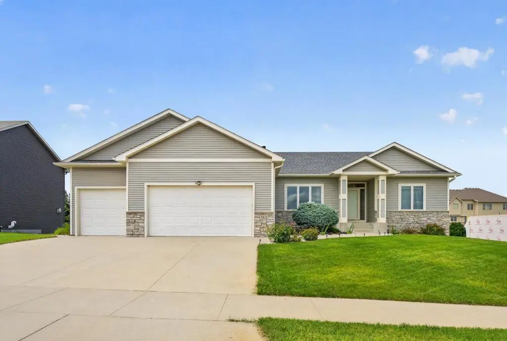 3413 Stonehedge Drive Ne, Rochester