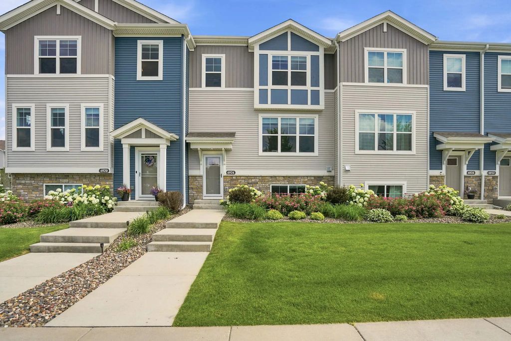 6924 Huckleberry Drive, Excelsior
