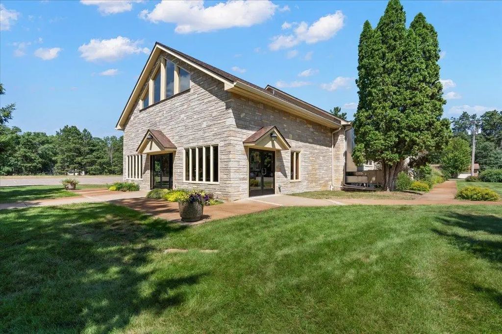 25574 Church Street, Nisswa