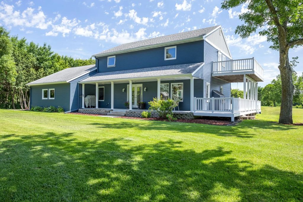 8010 182nd Avenue Se, Wahpeton