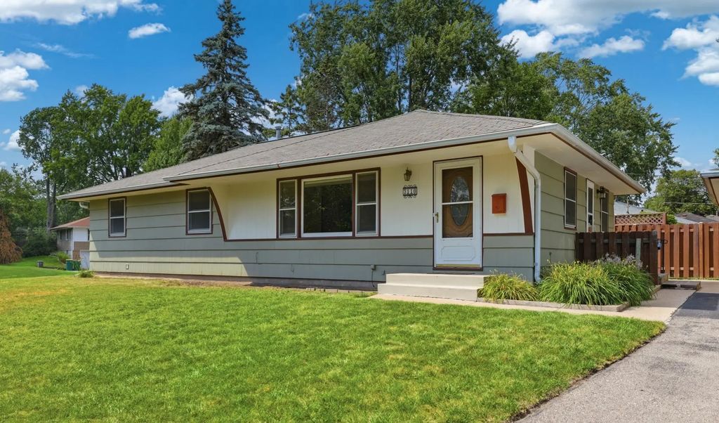 3110 W 82nd Street, Bloomington